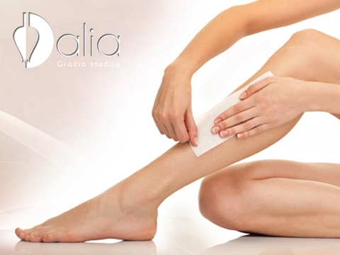 Blauzdų depiliacija vašku 